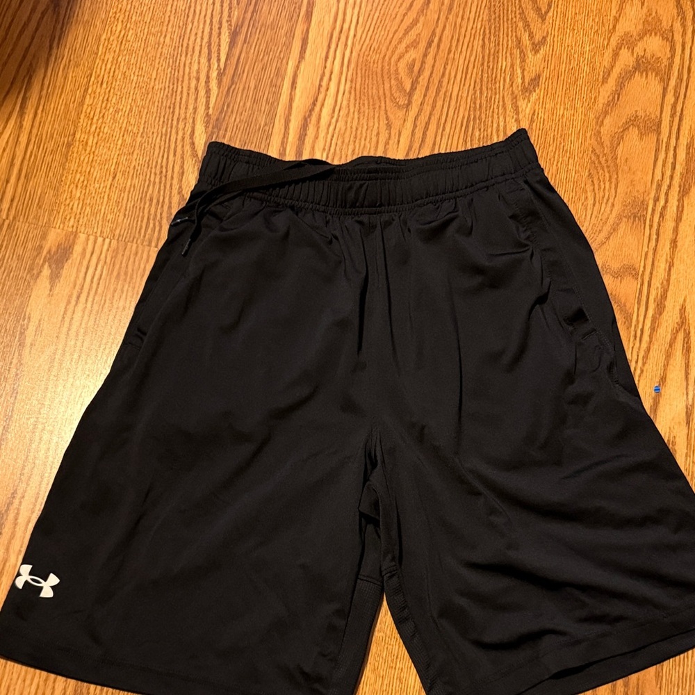 Under Armour Men's Athletic Black Shorts